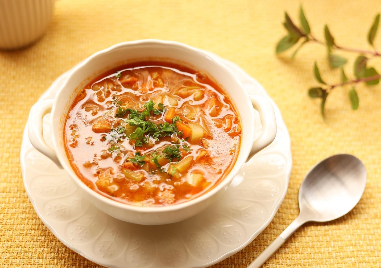 Itaalia minestrone supp: soojendab külmal päeval