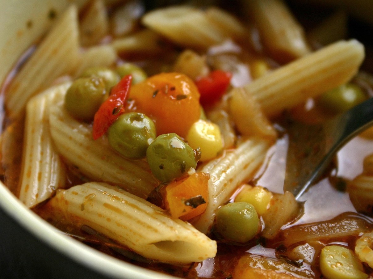 Itaalia minestrone supp: soojendab külmal päeval