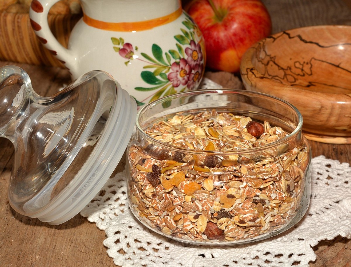 Kaks odavat koostisosa ja veest teen ma tervisliku joogi. See reguleerib ainevahetust ja parandab ilu