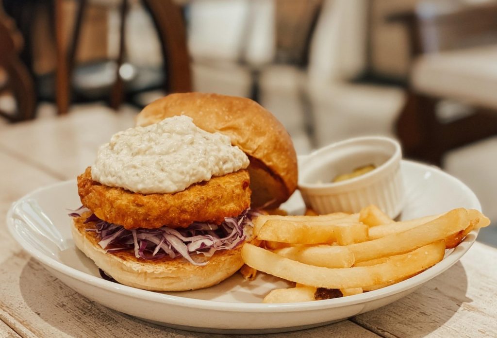 Veganistlikud läätsburgereid retsept autorilt Cookie&Kate