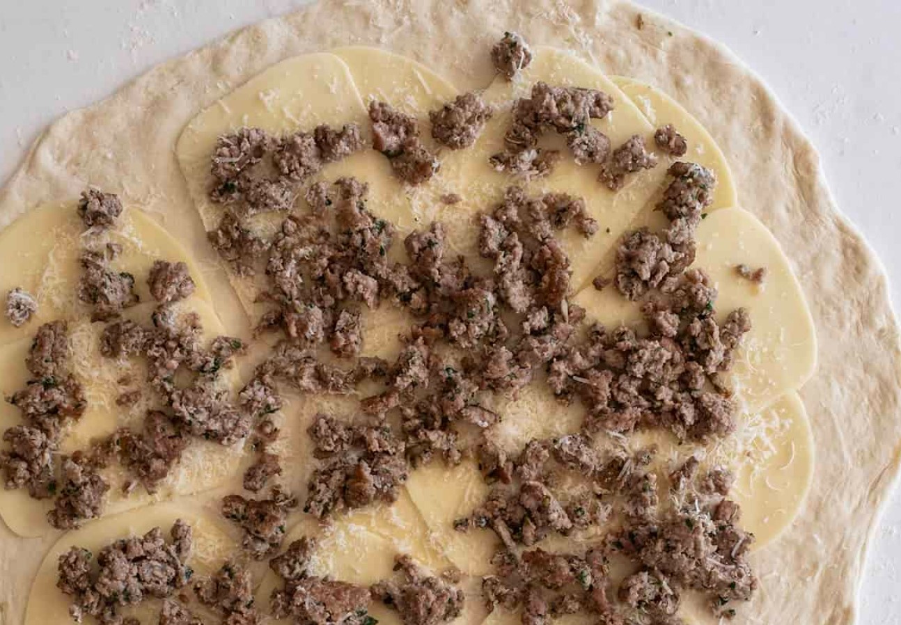 Šveitsi talv taldrikul: mangoldi ja kartuli täidis, mis paneb kodu lõhnama nagu mägimaja