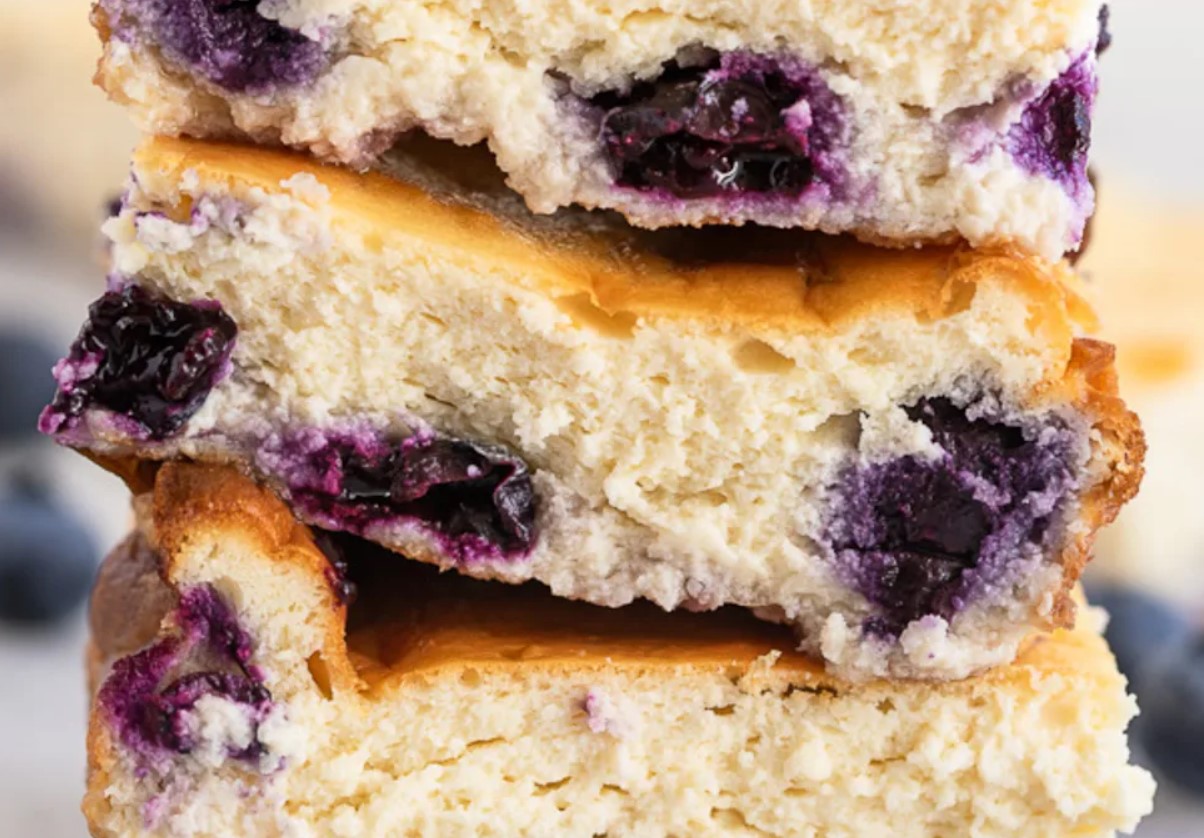 Mustikajuustukook: seda saab valmistada mitmel erineval viisil.