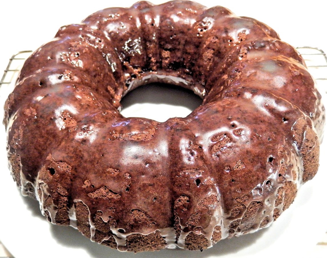 Nii saate valmistada 1960. aastate Ameerika Ühendriikide ikoonilisimat Bundt-kooki: intensiivse šokolaadi ja palju mahlakust.