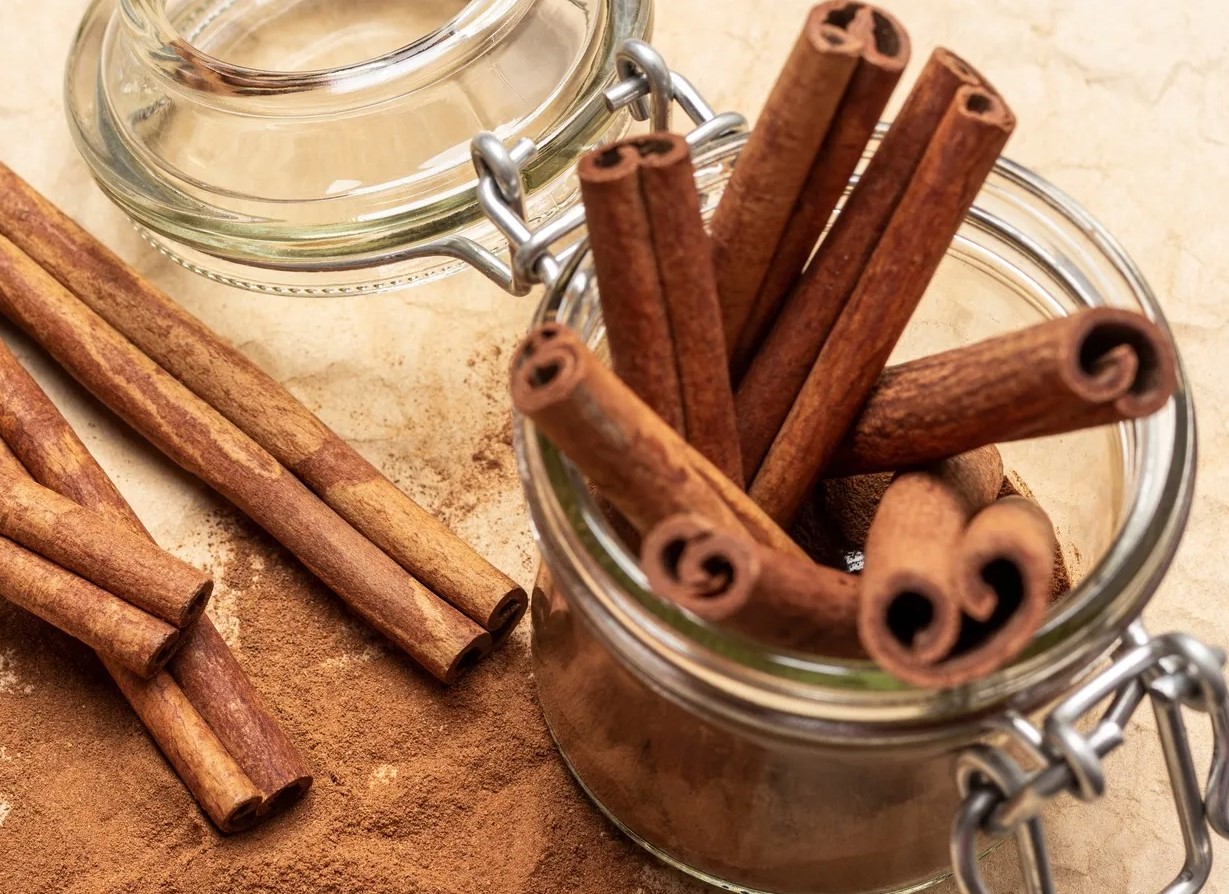 Mürgine üllatus vürtsiriiulil. Mida kaneel tegelikult varjab – ja miks on see oluline teada