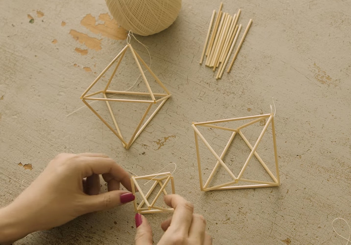 Eesti õlgedest maagia: miks Himmeli on taas talve peamiseks kaunistuseks