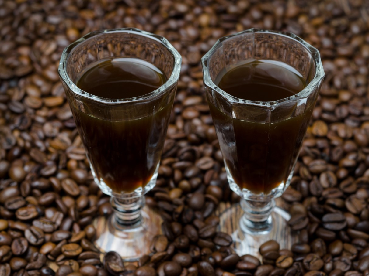 Kohviliikör 2 koostisosaga