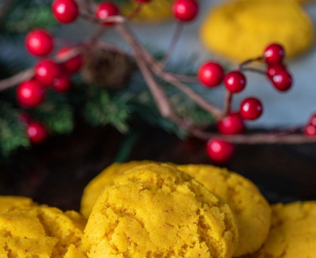 Saffransdrömmar, „safranidreamid” Rootsist: särav talve- ja jõulumaik