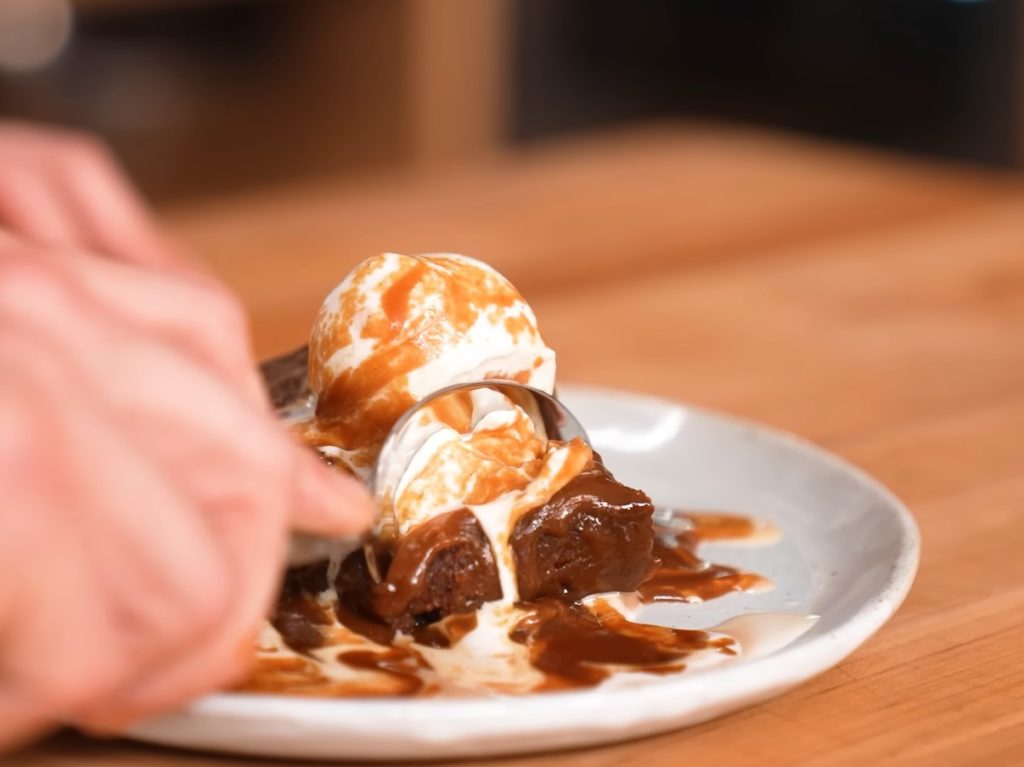 Olete proovinud maitsvaid jõuluküpsiseid „Toffifee”? Proovige ja te ei pettu.