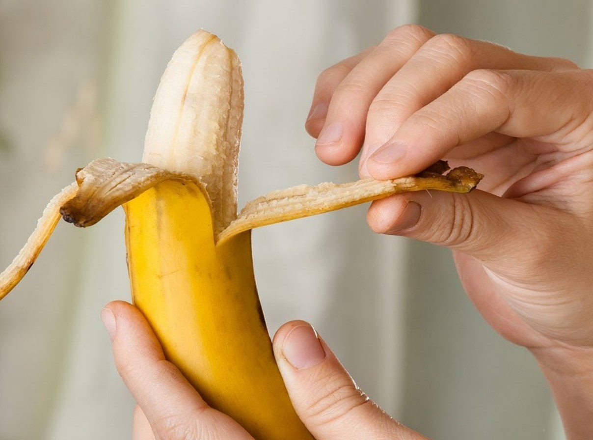Unustatud saladus kingade läikeks: miks kingi banaanikoorega hõõruti