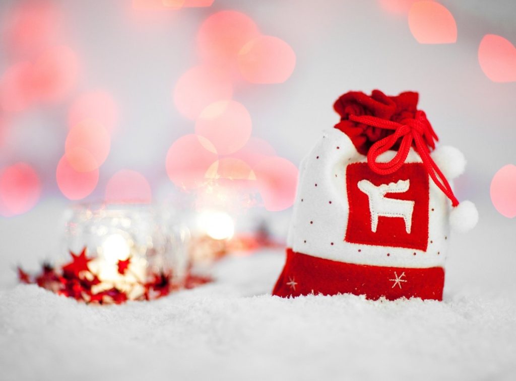 Eestlaste jõulunipid: kuidas teha väikesest kingist suurt rõõmu