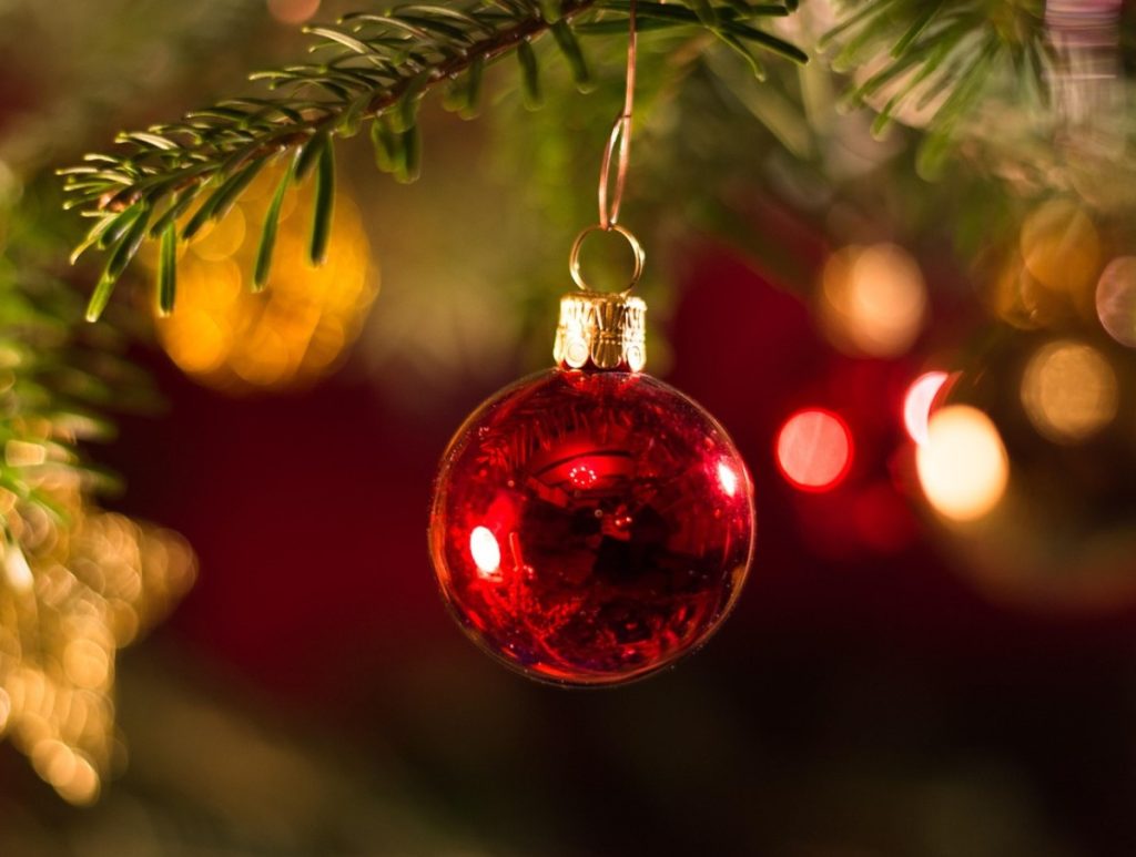 Millal tuleks jõulupuu üles panna?