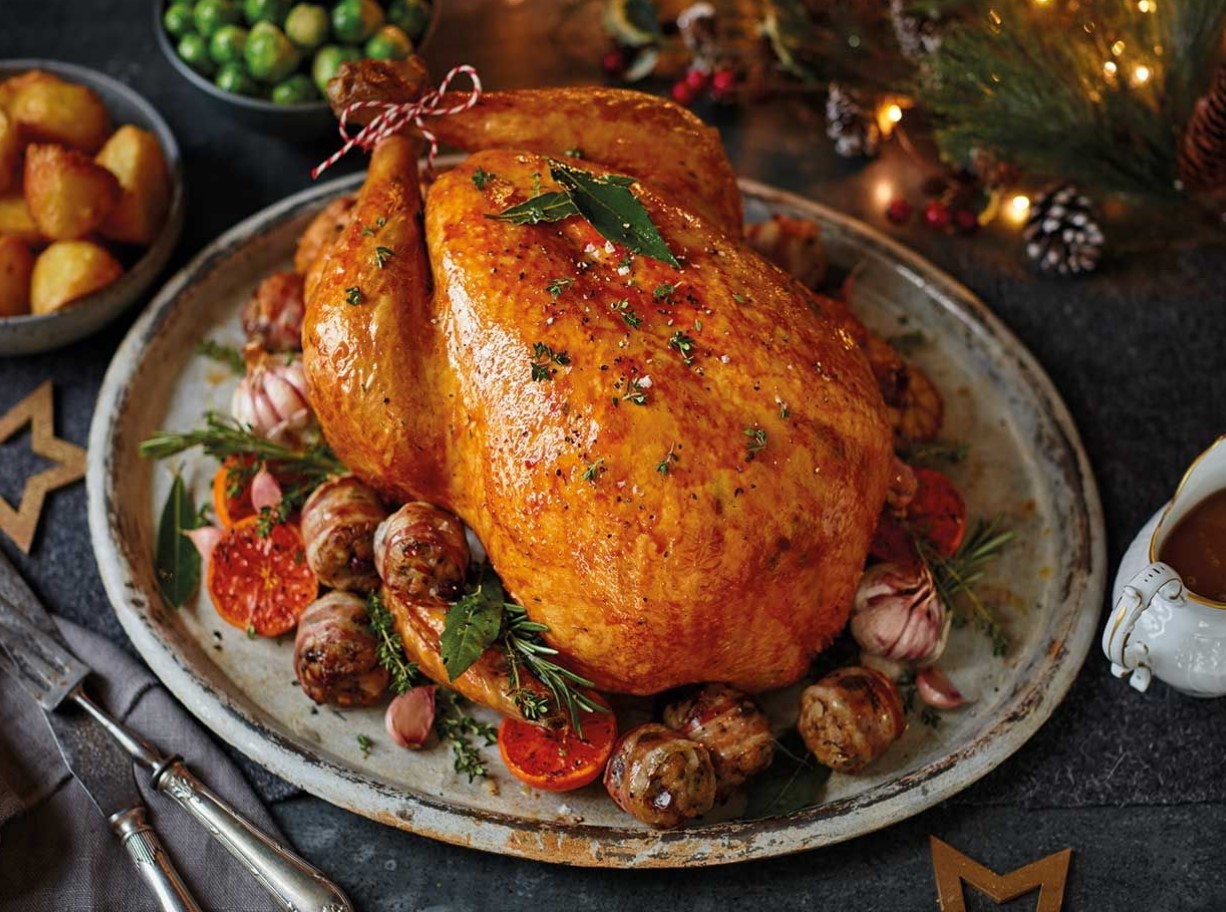 Täidisega kalkun kastanite ja aprikoosidega – Eesti jõulude süda