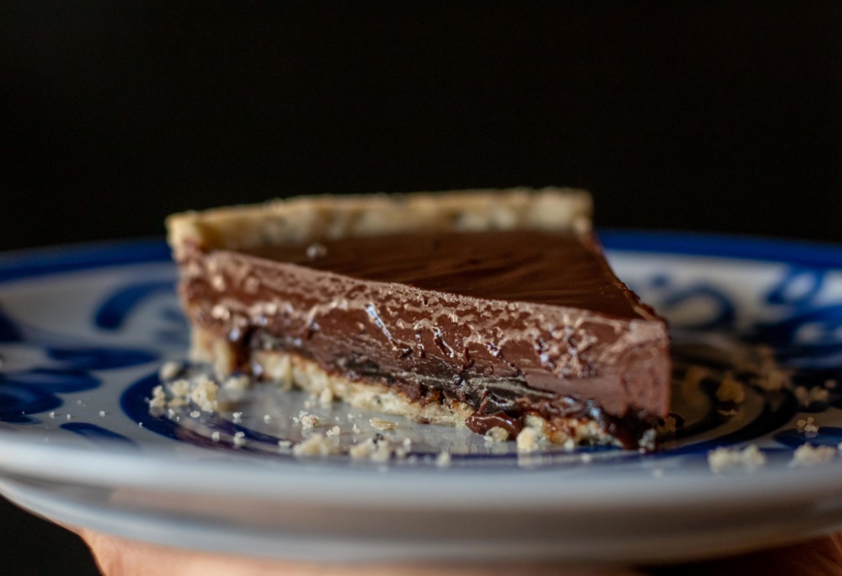 Valmistage see jõulukook kohe – külmikus muutub selle maitse sügavamaks ja pehmemaks.