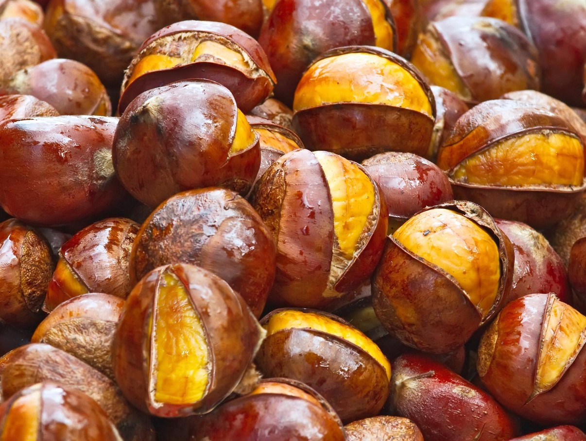 Jõulune aroom: kiiresti mikrolaineahjus küpsetatud kastanid