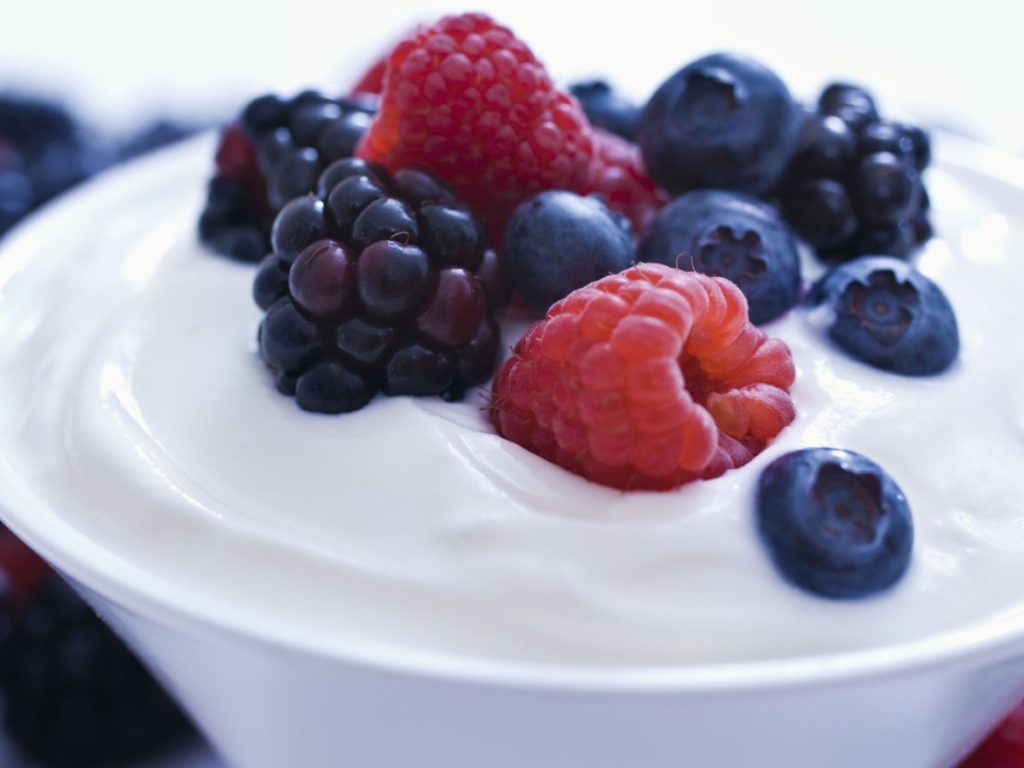 „Tervislike“ müütide paljastamine: miks puuviljajogurt takistab kaalukaotust