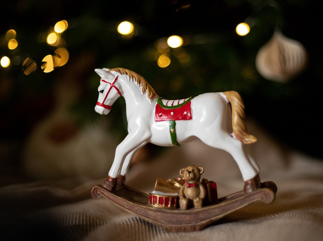 Antikinkid: mida ei tohiks kunagi kinkida Punase Tulehobuse aastal meestele ja naistele