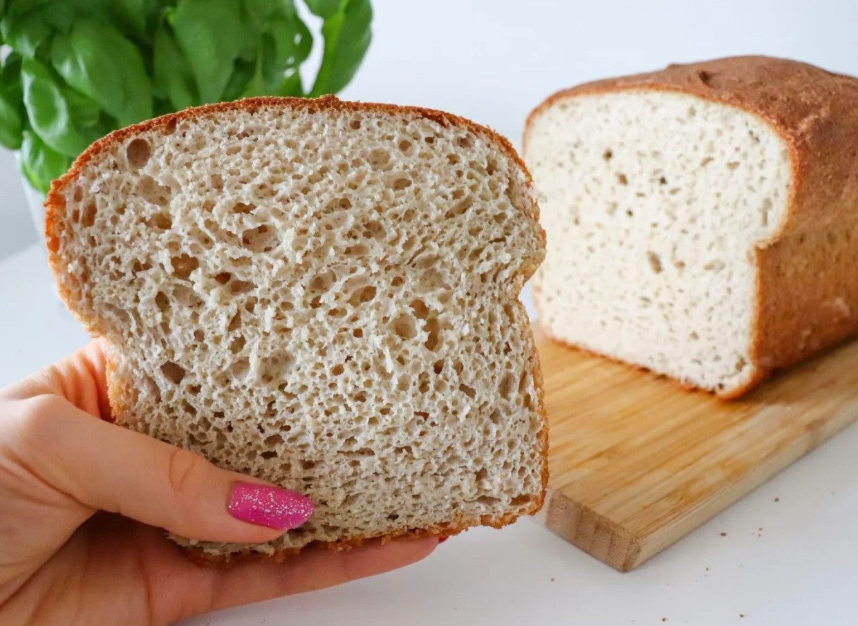 Kuidas küpsetada gluteenivaba leiba, mis tõesti kerkib: tuhandete ebaõnnestumiste järel leitud retsept
