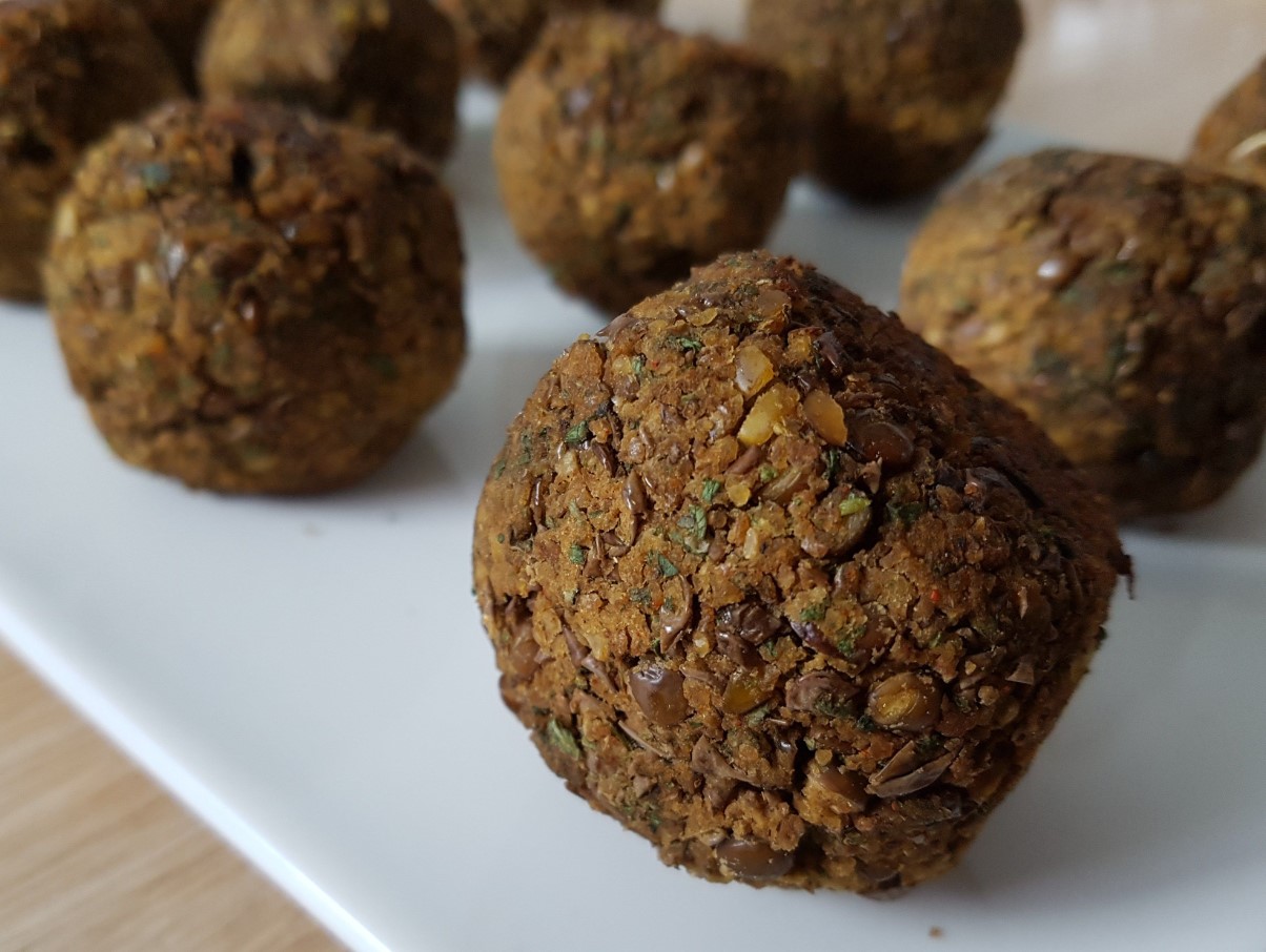 Vegaanidele sobivad läätsed kartuli-selleri püree jaoks – roog, mis üllatab igaüht