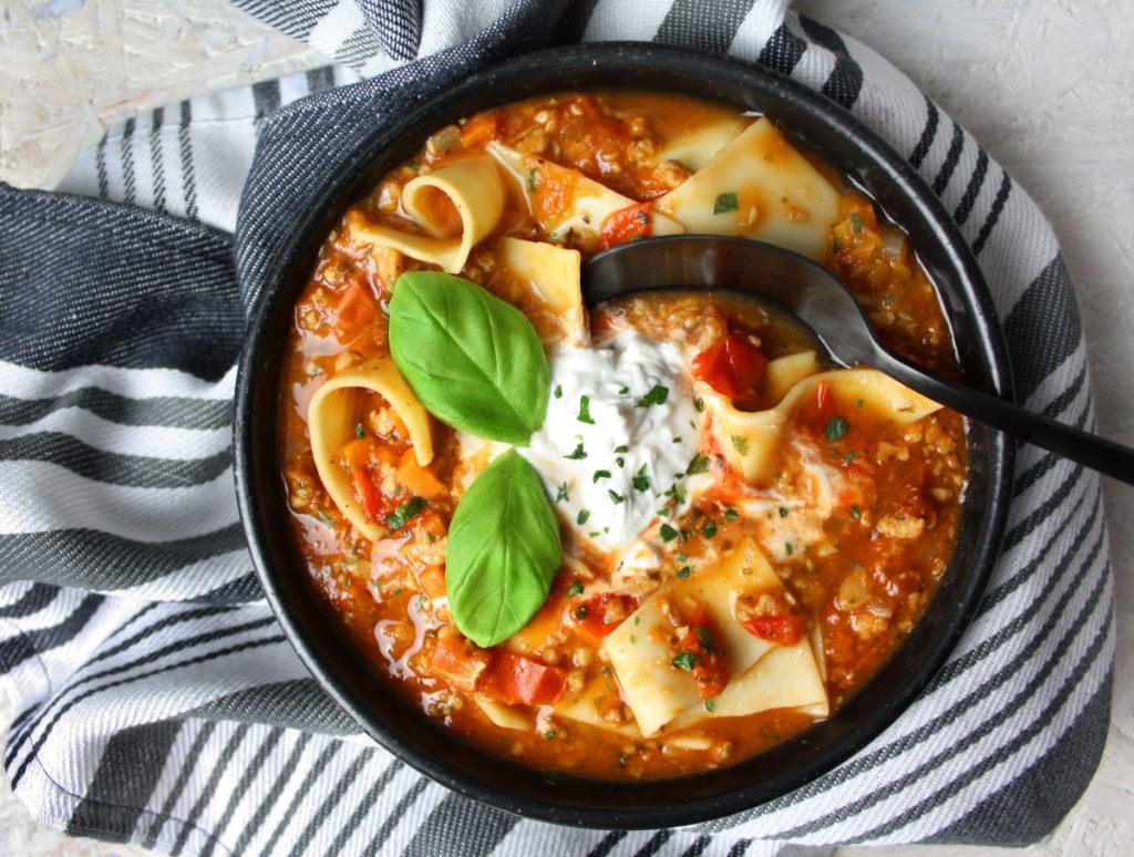 Lasagne supp: uus retsept, mis sai tänu TikTokile ülemaailmselt populaarseks