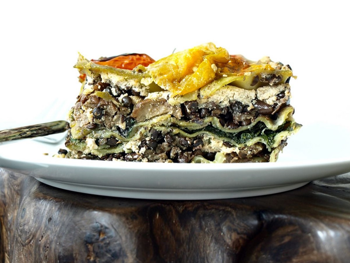 Itaaliapärase kerguse jõulud: vegan lasanje baklažaanidest ja tofust mee-sinepikastmega