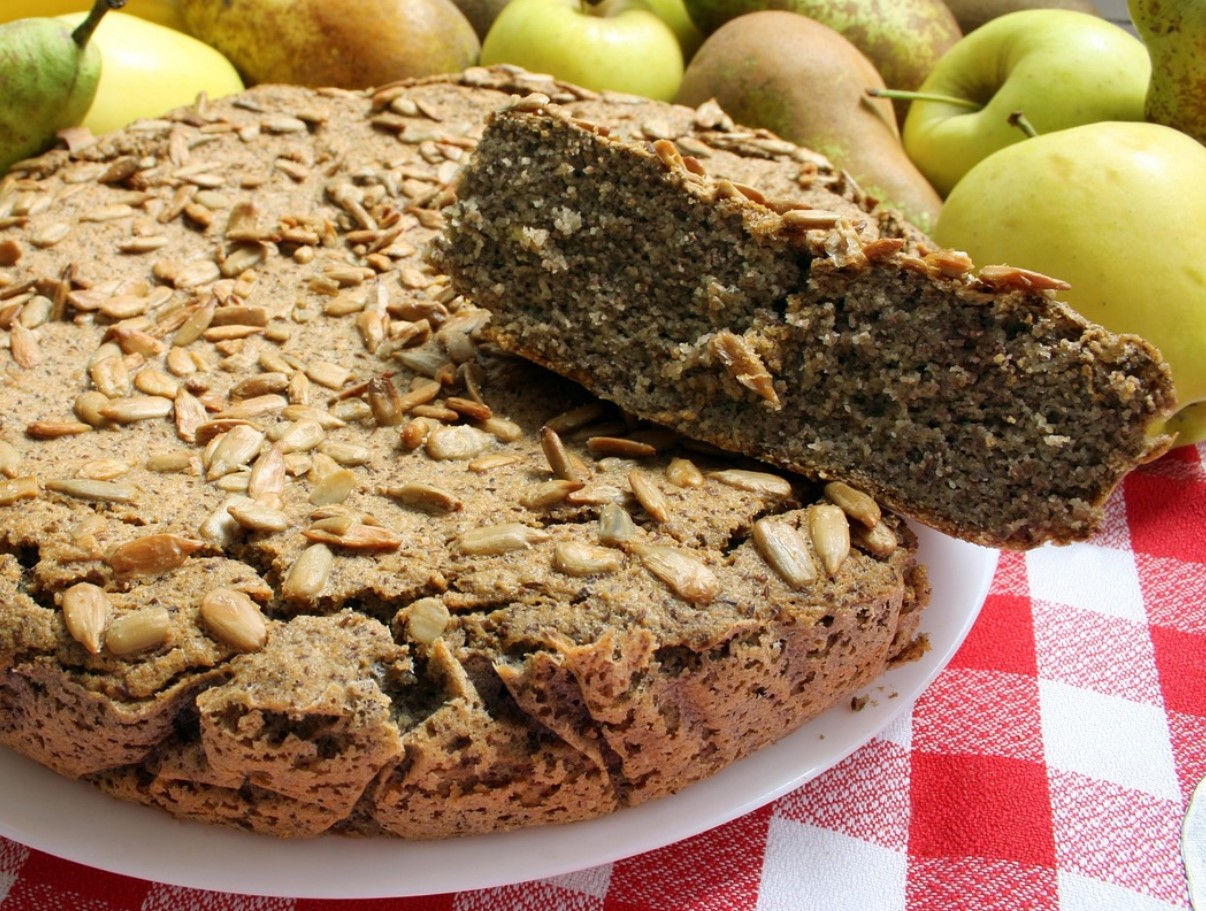 Küpseta pärmi- ja gluteenivaba ning seedimisele kasulik leib läätsedest