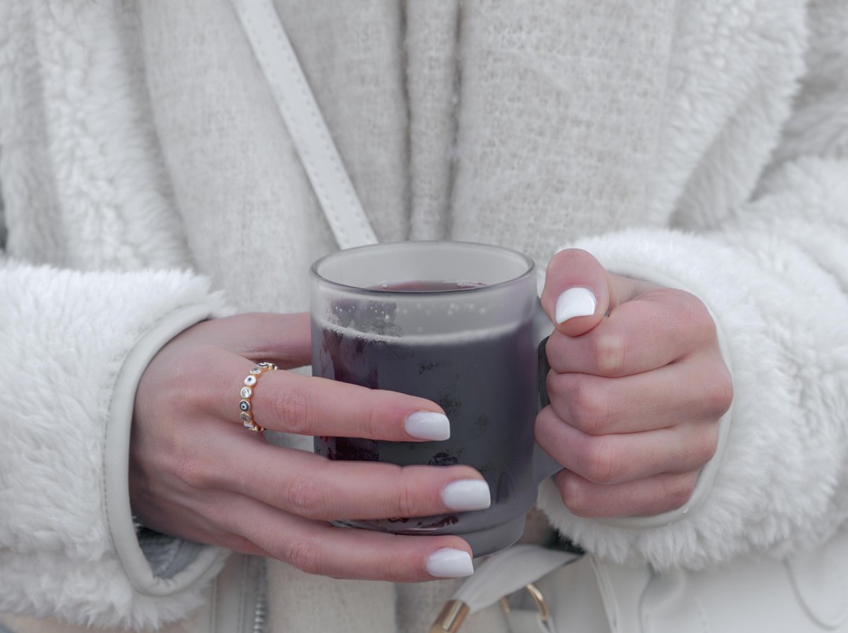 Valmistage omaenda mustikaglüntvein – lihtne ja imeline marjajook talveõhtuteks.