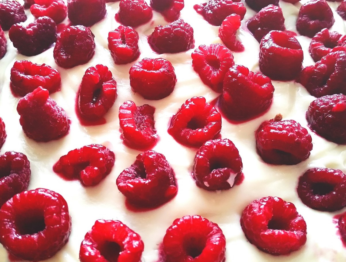 Mahlakas vaarikakook ahjus: ideaalsed jõuludeks sobivad kolmnurgad