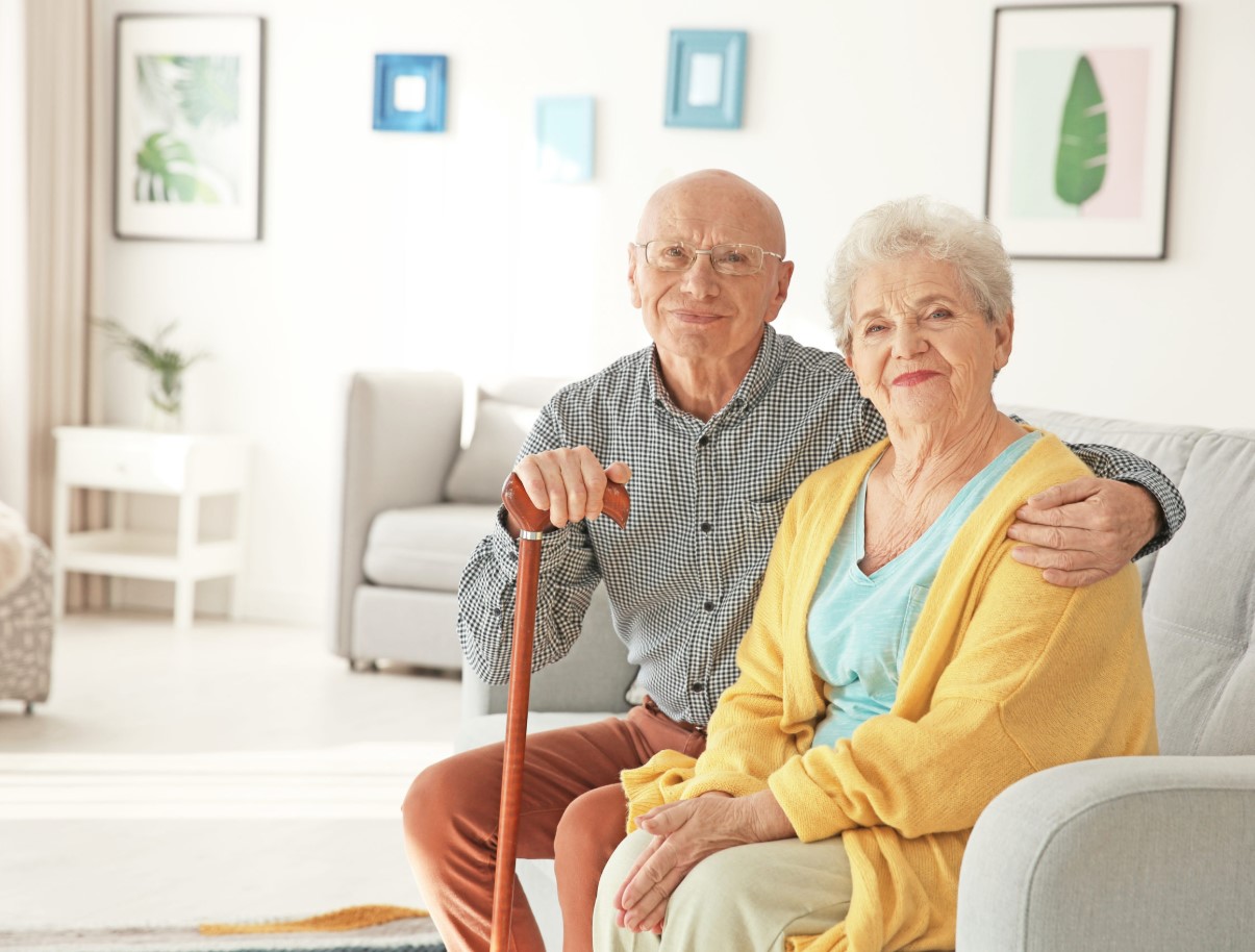 Kui palju raha peab pensionil olevatel eestlastel olema, et nad ei kogeks „palgashokki” ja säilitaksid elatustaseme ka pärast viimast palka?