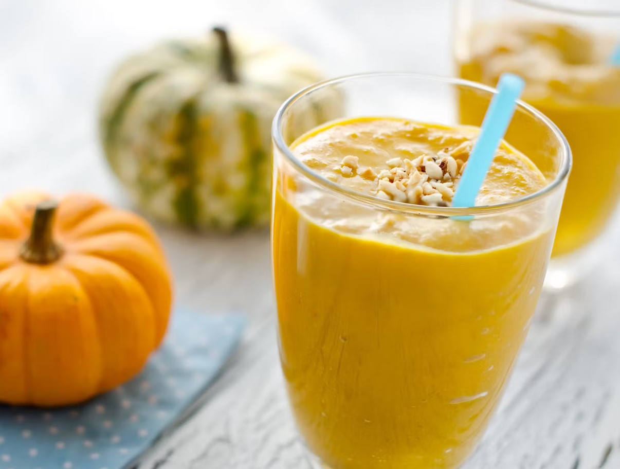 Kohvi asemel valmistage sügisene „energiakokteil”. See on kasulik soolestikule ja suurendab elujõudu.