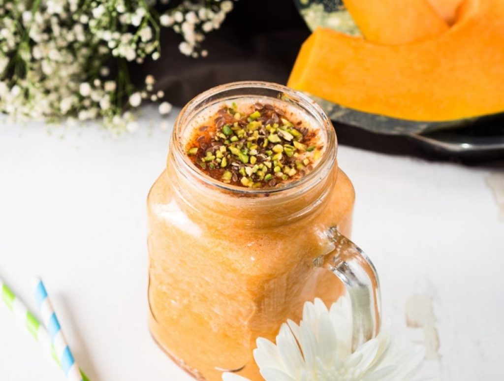 Kohvi asemel valmistage sügisene „energiakokteil”. See on kasulik soolestikule ja suurendab elujõudu.