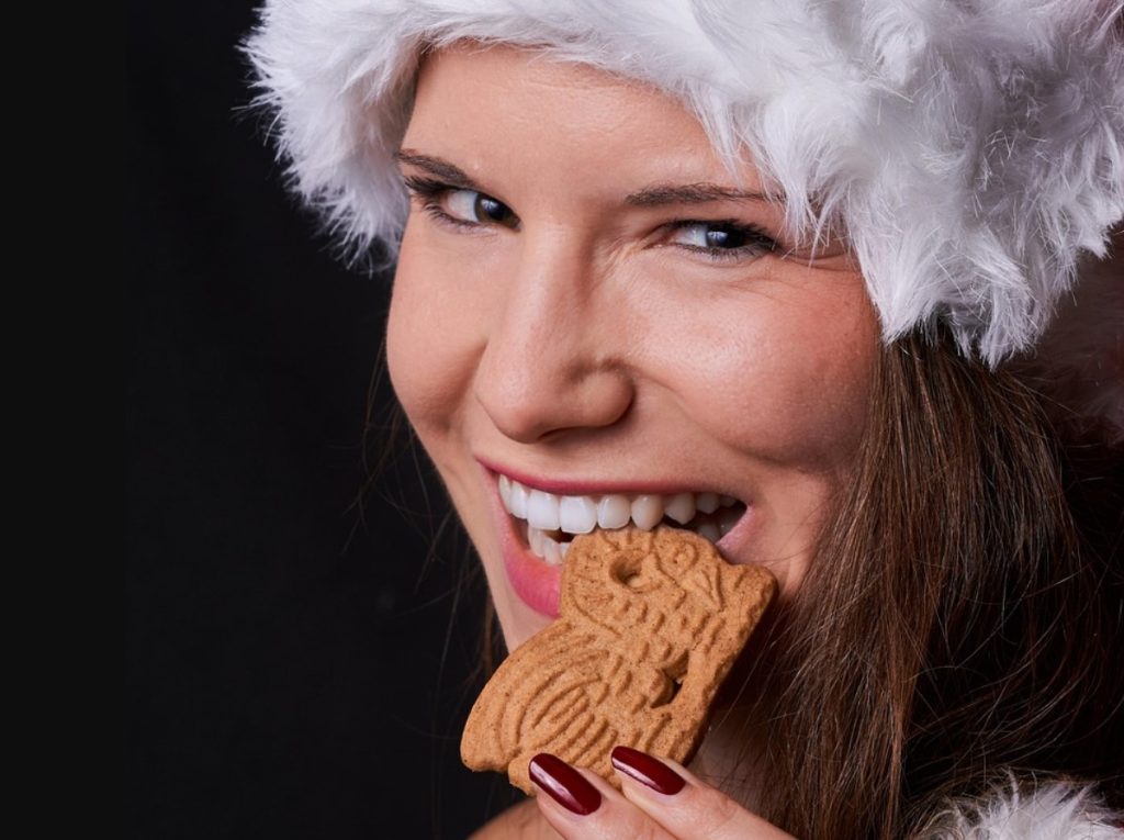 Spekulatius: kirssidega lamepirukas jõululõhnaga