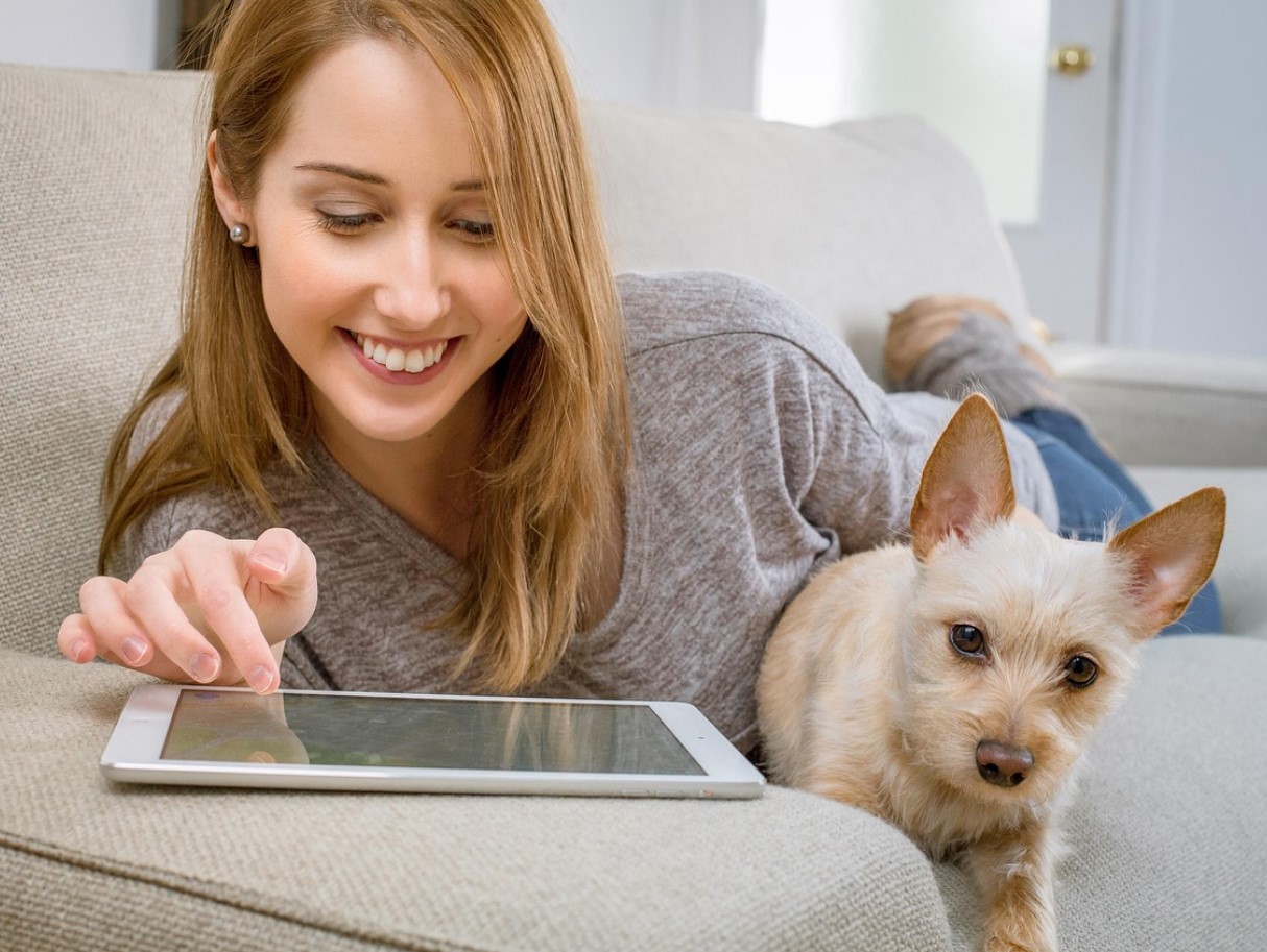 Jõulude ajal on lihtne liiga palju raha kulutada – Martta nõuanded aitavad teil terve varanduse kokku hoida.