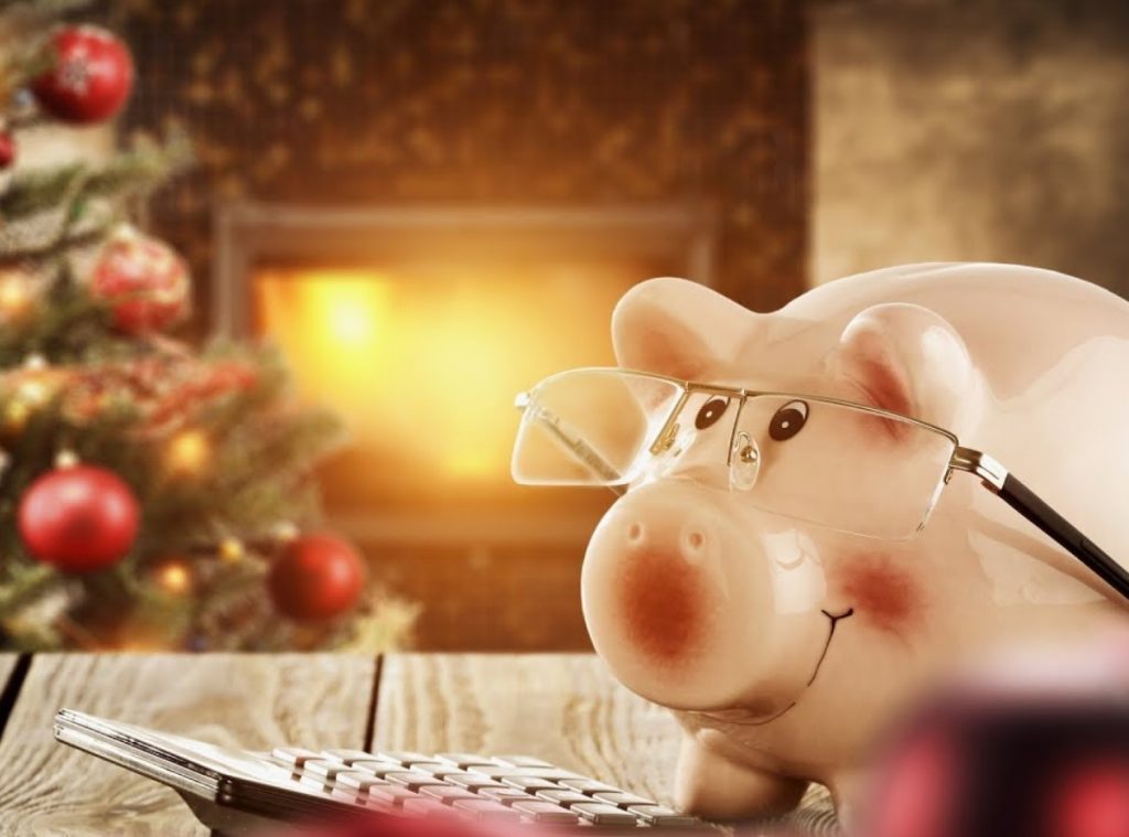 Jõulude ajal on lihtne liiga palju raha kulutada – Martta nõuanded aitavad teil terve varanduse kokku hoida.