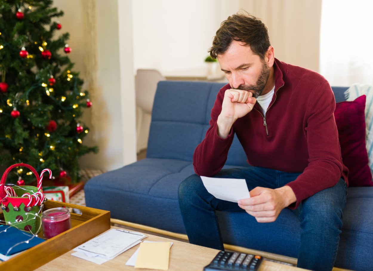 Jõulude ajal on lihtne liiga palju raha kulutada – Martta nõuanded aitavad teil terve varanduse kokku hoida.