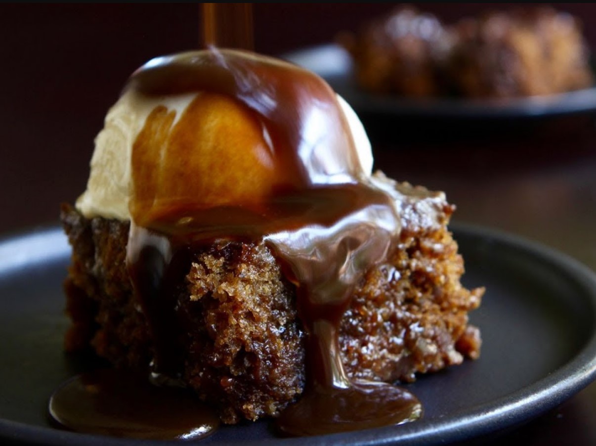 sticky toffee pudding