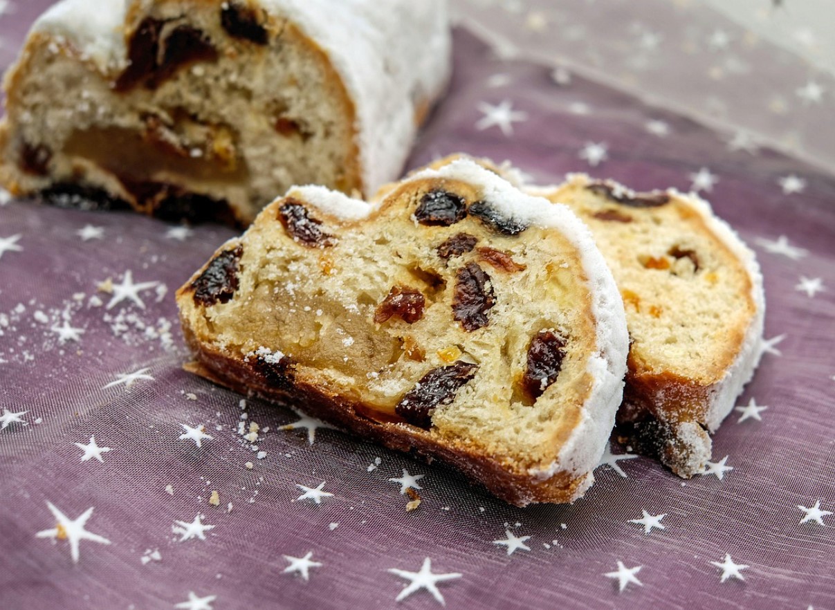 Jõulud stollen marzipaniga: vana saksa retsept, mis lõhnab imeliselt