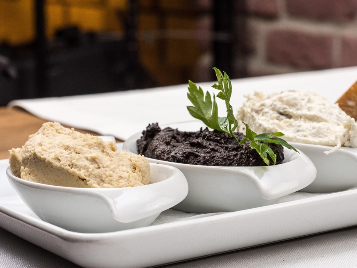 Must tapenade: vegan luksus Provence'ist jõululauale