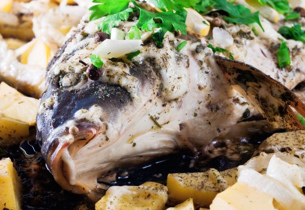 Paneroitu karpkala kartulisalatiga: retsept Lidl Eesti