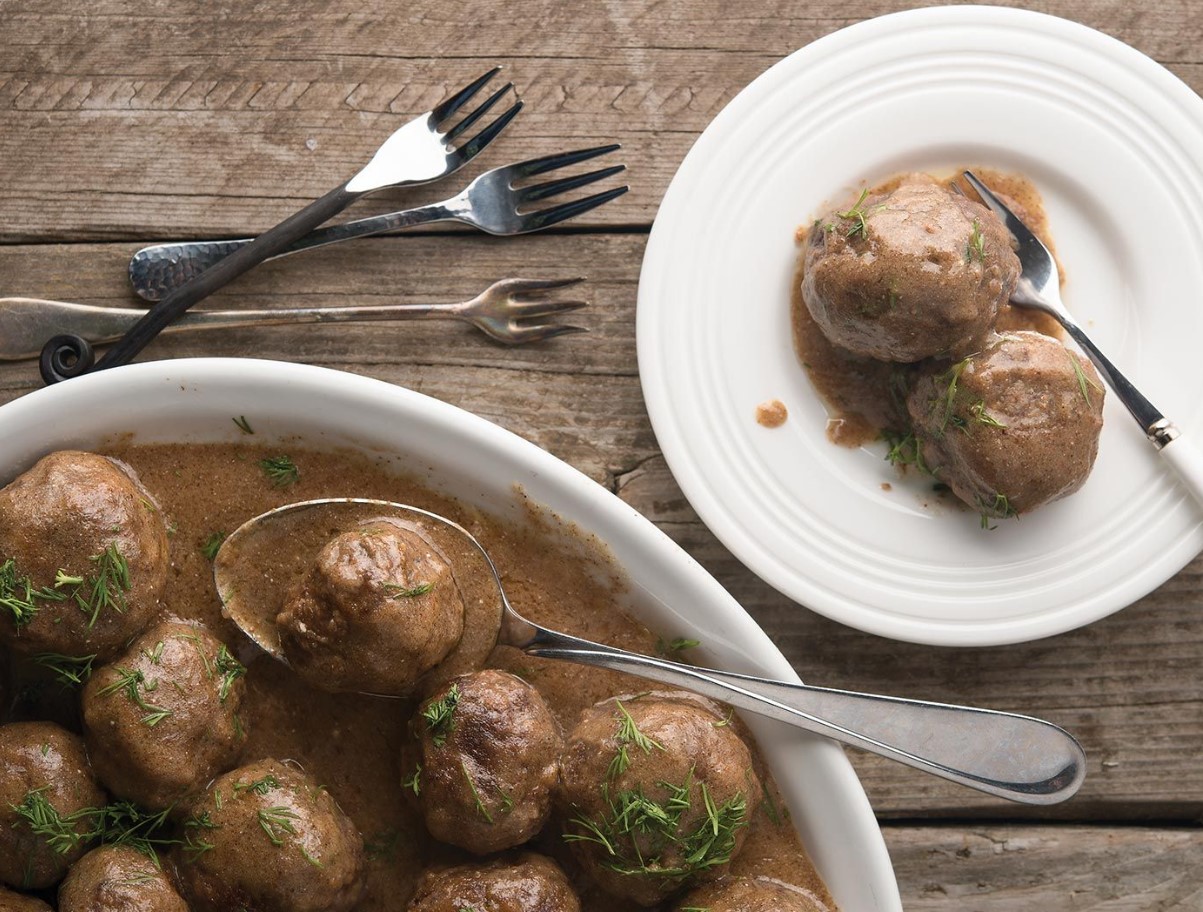 Lisage hirvelihapallid riisipudrule – need on parimad karjalapirukad, mida te kunagi söönud olete.