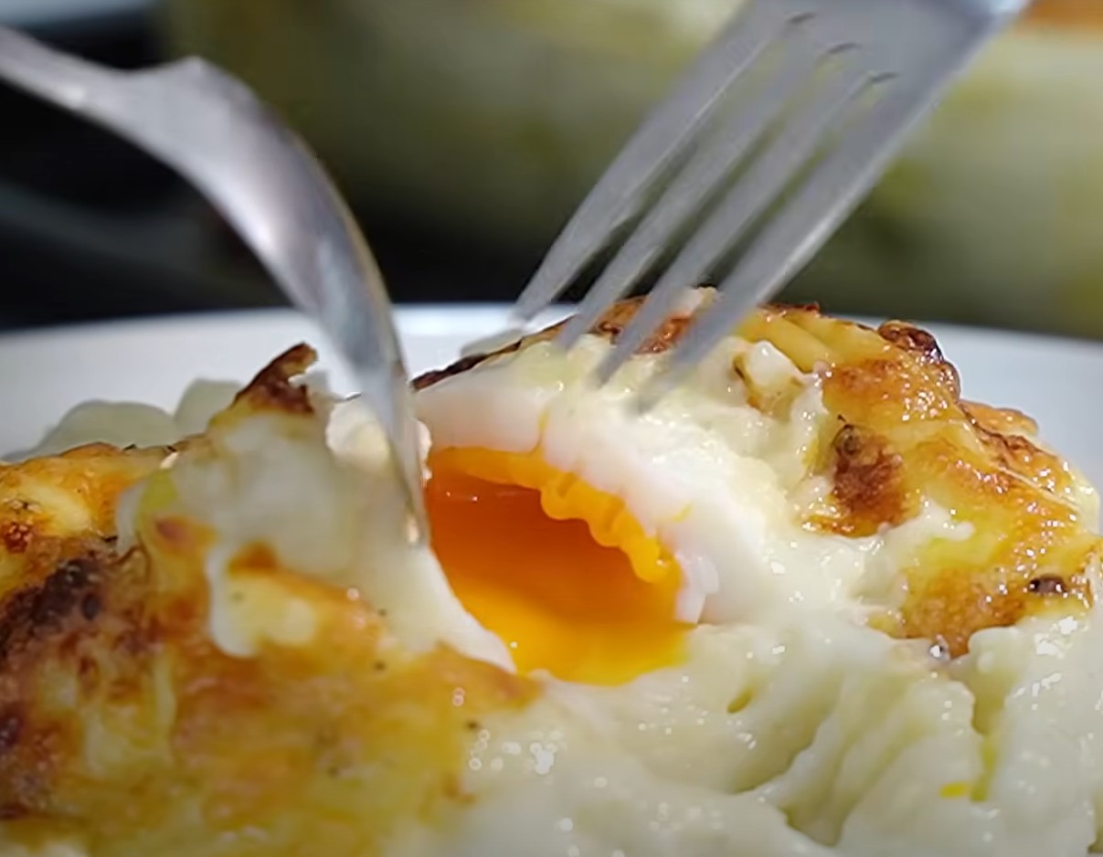 Need munad on Walesi kulinaarne pärl! Lihtne hommikusöök kartulite, juustu ja porruga